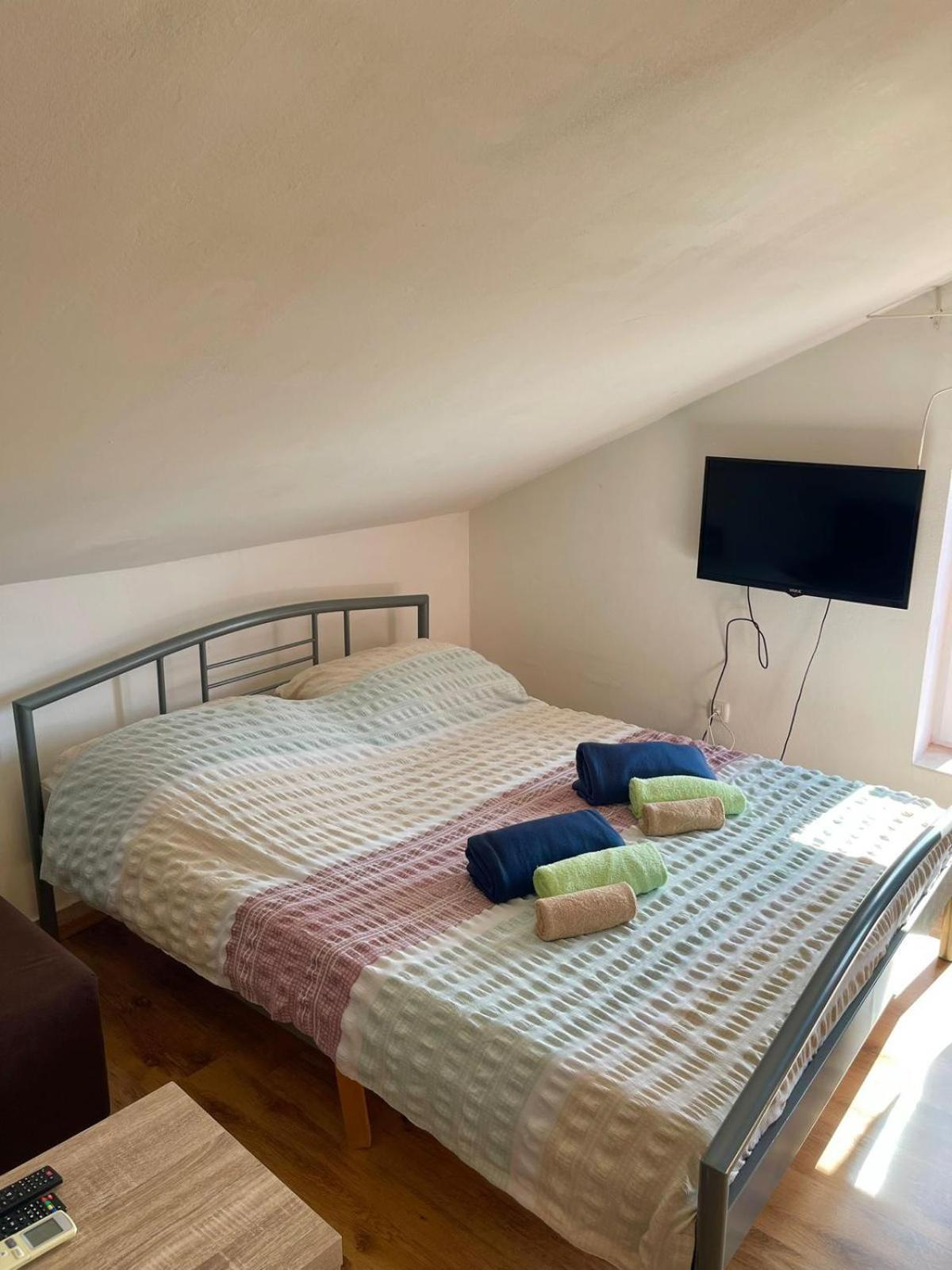 Dejan Apartment4-Top Centar PUY Exterior foto